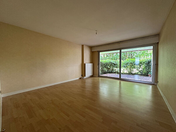 Vente par agence immobiliere à Vannes (56000)