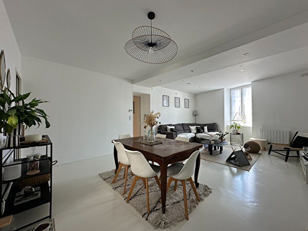 Vente par agence immobiliere à Vannes (56000)