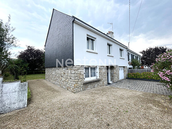 Vente par agence immobiliere à Vannes (56000)