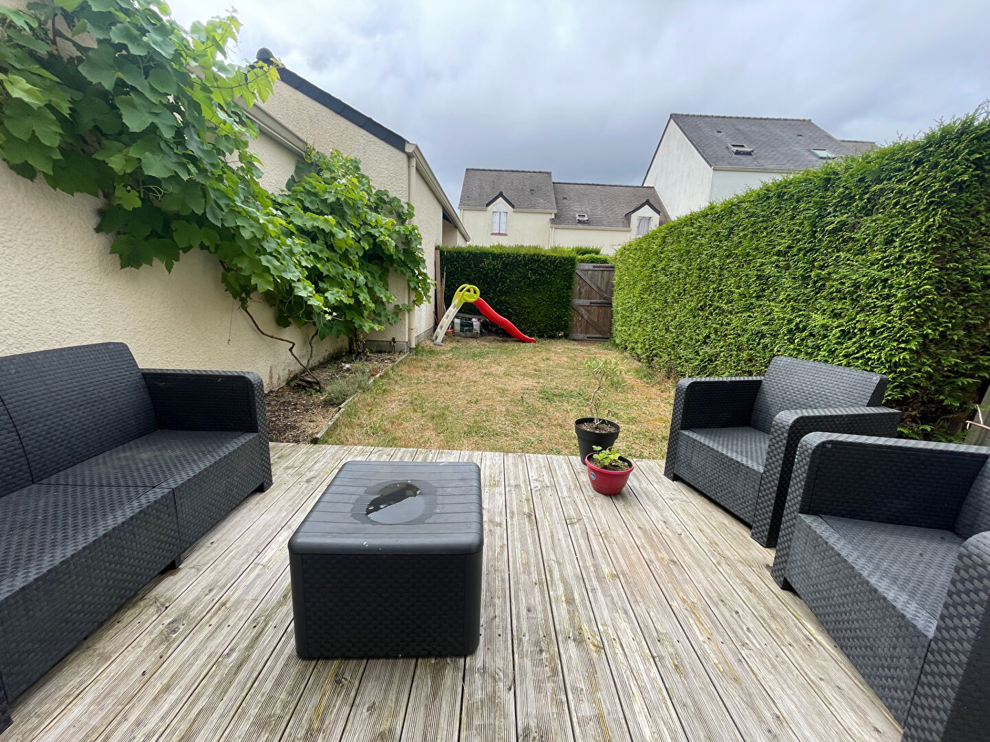 Maison à vendre à Vannes 2 chambres jardin garage commerces bus écoles