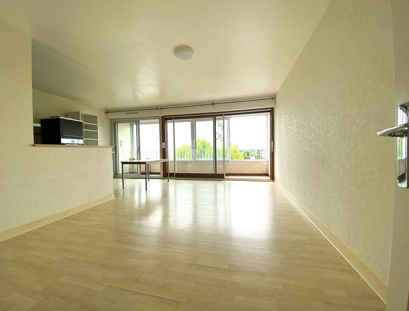 Appartement à vendre à Vannes 3 - 4 chambres dernier étage ascenseur balcon garage