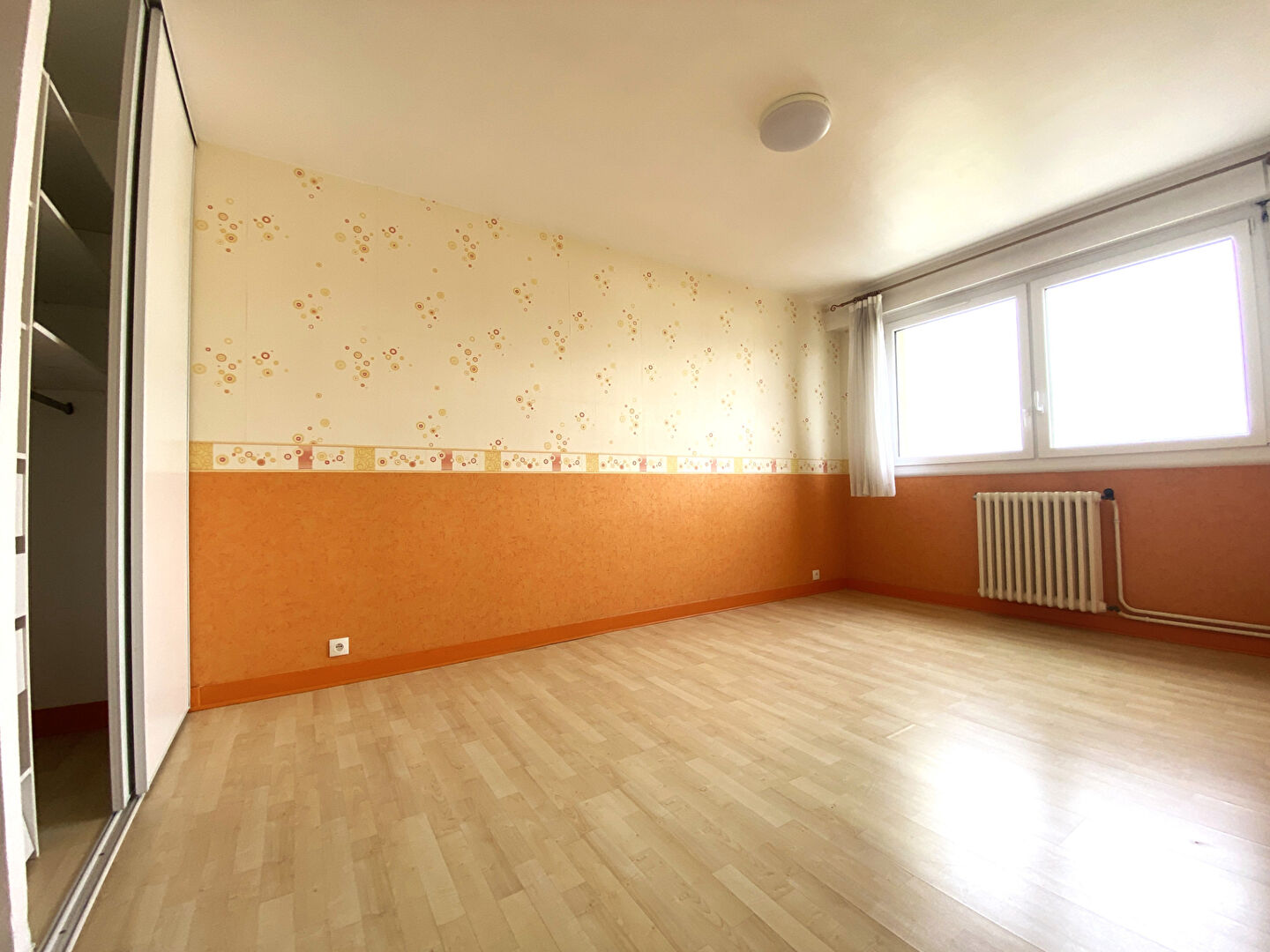 Appartement à vendre à Vannes 3 - 4 chambres dernier étage ascenseur balcon garage