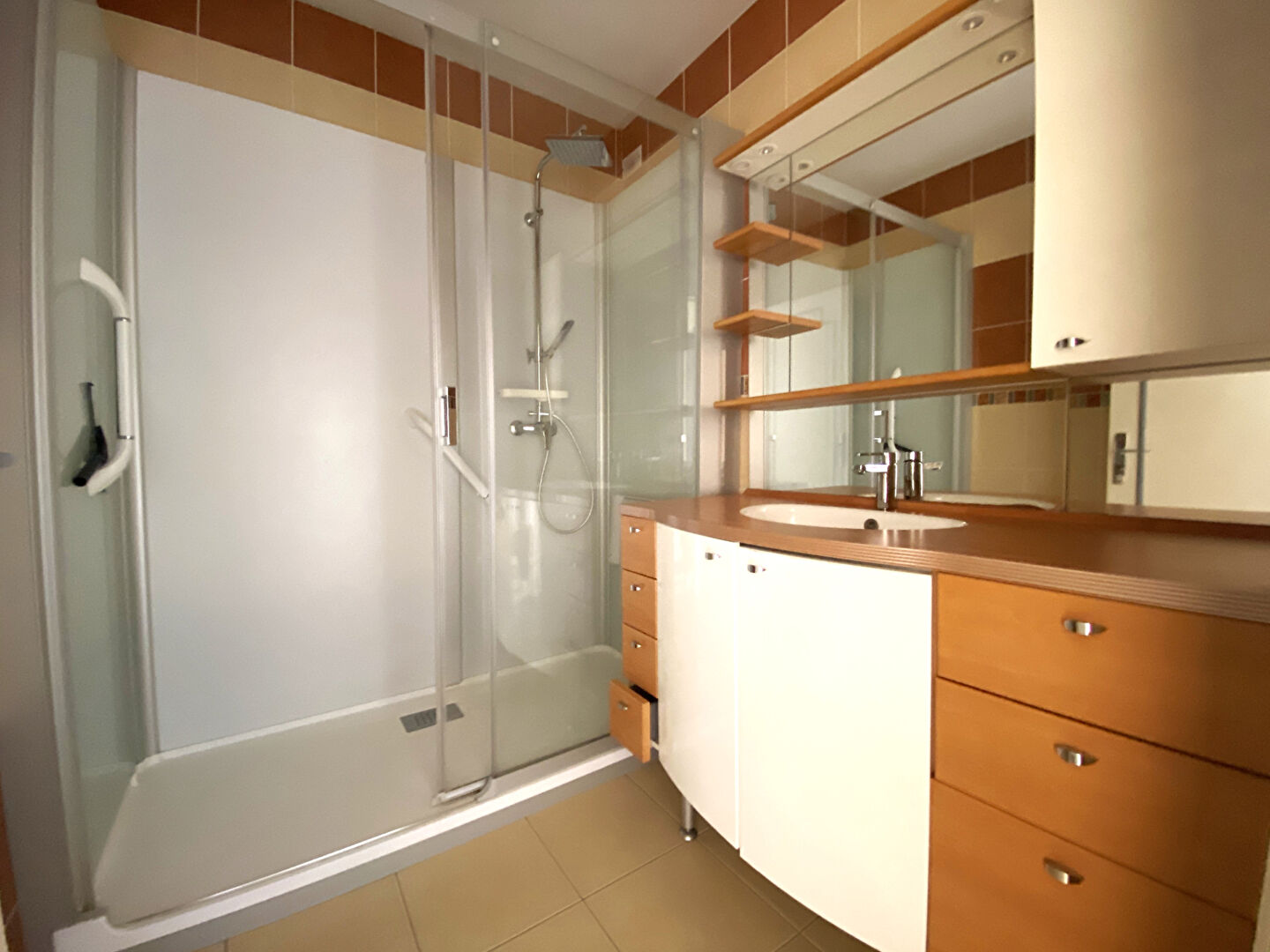 Appartement à vendre à Vannes 3 - 4 chambres dernier étage ascenseur balcon garage