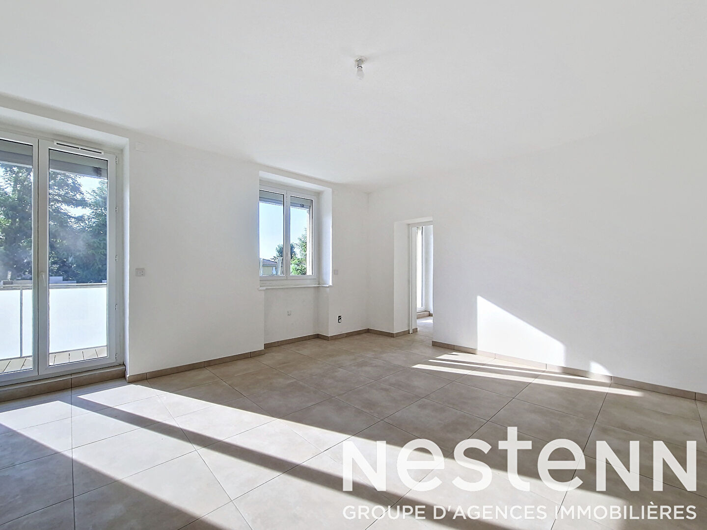 ST BONNET DE MURE LE HAUT proche écoles et collège - Type 4 de 94 m² avec 3 chambres balcon et cave