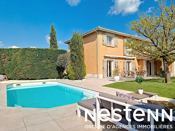 Vente maison centre ville à Saint priest (69800)