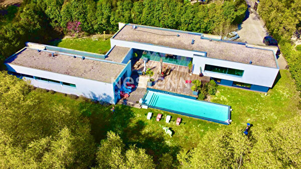 Vente par agence immobiliere aux loges en josas (78350)
