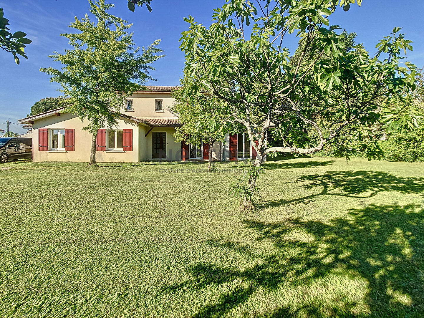 Maison familiale au coeur de Créon