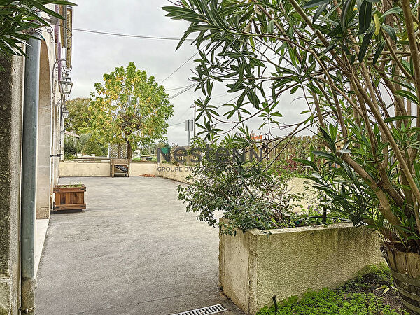 Vente local-professionnel à Quissac (30260)
