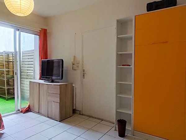 Vente par agence immobiliere à La rochelle (17000)
