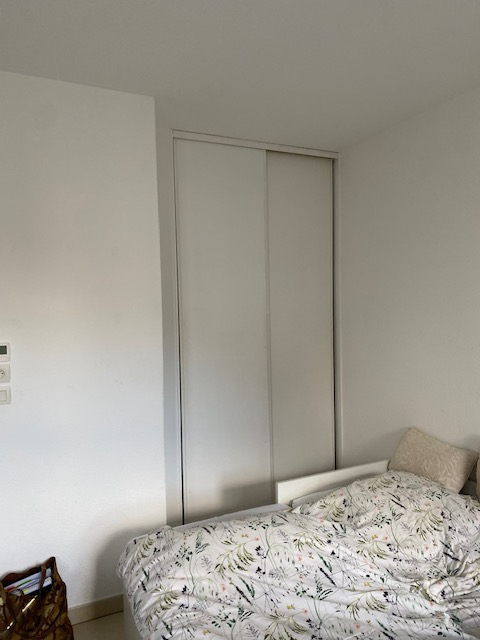 LOCATION STUDIO