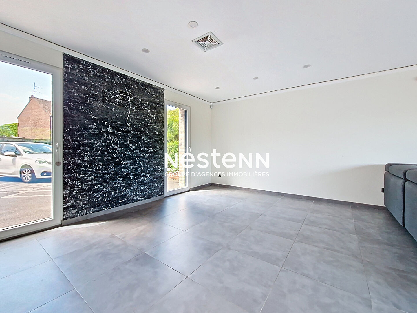 Maison contemporaire 6 chambres, 318 500 euros