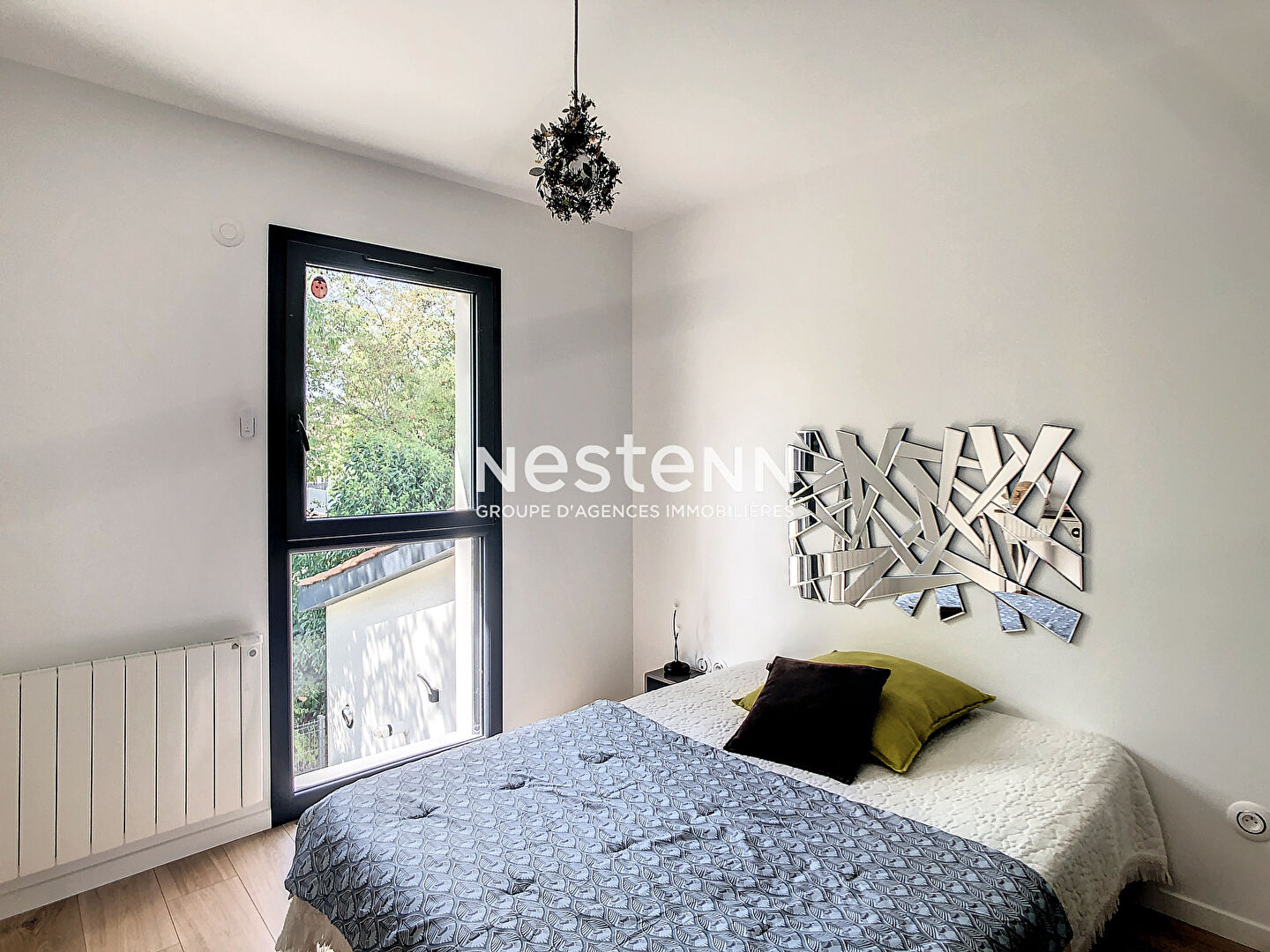 rare à la vente :  maison récente avec jardin dans le centre de Villefranche-sur-Saône