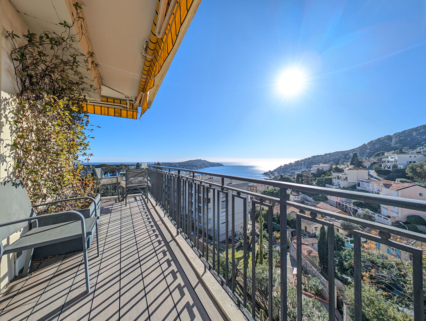 Villefranche-sur-Mer : 3 pièces d'exception avec vue mer panoramique