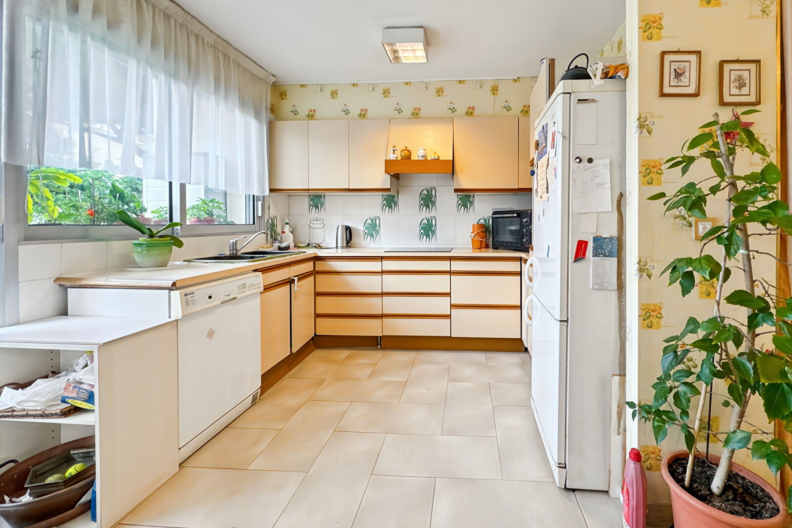 Nice Saint-Antoine de Ginestière : 4 pièces de 102m²  triplex avec jardin et vue mer