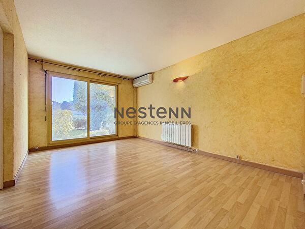Location local-professionnel à Saint remy de provence (13210)