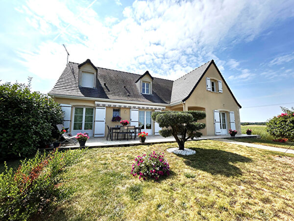 Vente par agence immobiliere à Vierzon (18100)