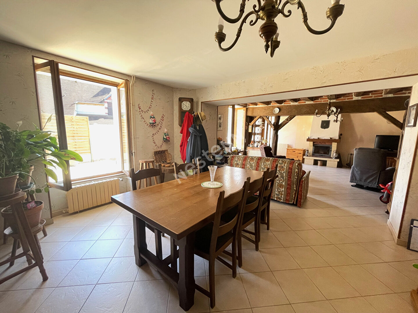 LONGÈRE 4 CHAMBRES SANS TRAVAUX EN CAMPAGNE DE CHABRIS (INDRE 36)
