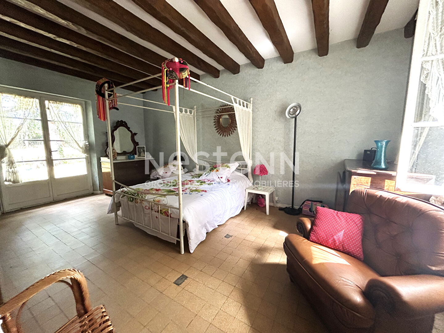 LONGERE 3 CHAMBRES AVEC TERRAIN BORD DE CANAL GIEVRES (LOIR ET CHER)