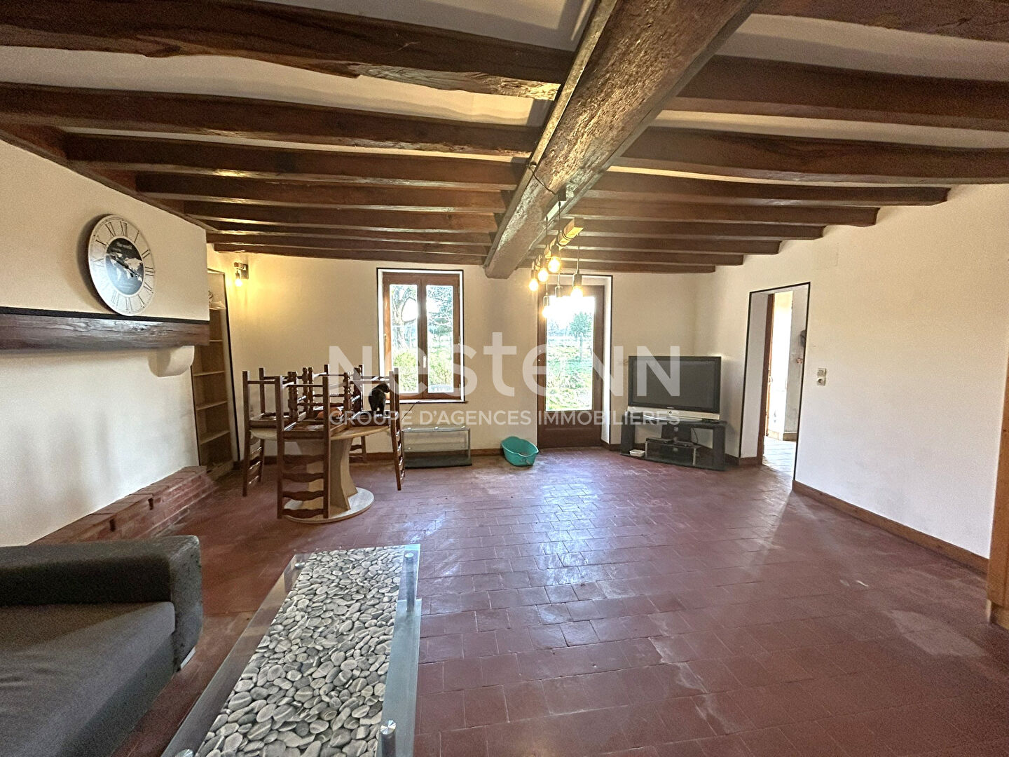 MAISON STYLE LONGERE 1 CHAMBRE AVEC JARDIN ET DÉPENDANCES LA CHAPELLE MONTMARTIN (LOIR-ET-CHER)