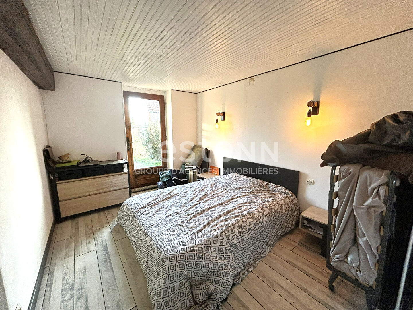 MAISON STYLE LONGERE 1 CHAMBRE AVEC JARDIN ET DÉPENDANCES LA CHAPELLE MONTMARTIN (LOIR-ET-CHER)