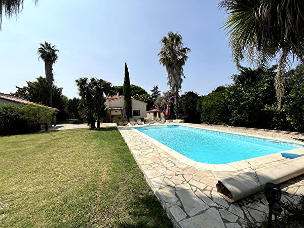 Vente par agence immobiliere à Claira (66530)