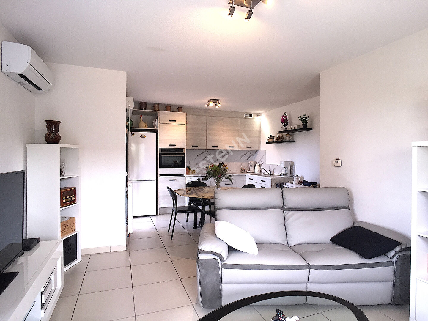Saint Laurent De La Salanque - A vendre - Appartement T3 - 59.29 m2 - Ascenceur et Terrasses