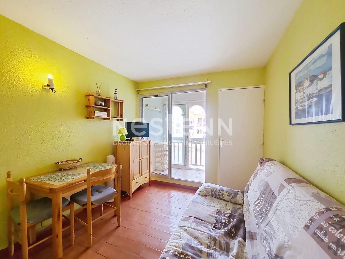 Le Barcarès - A VENDRE Appartement T1 cabine dans résidence sécurisée avec parking et piscine