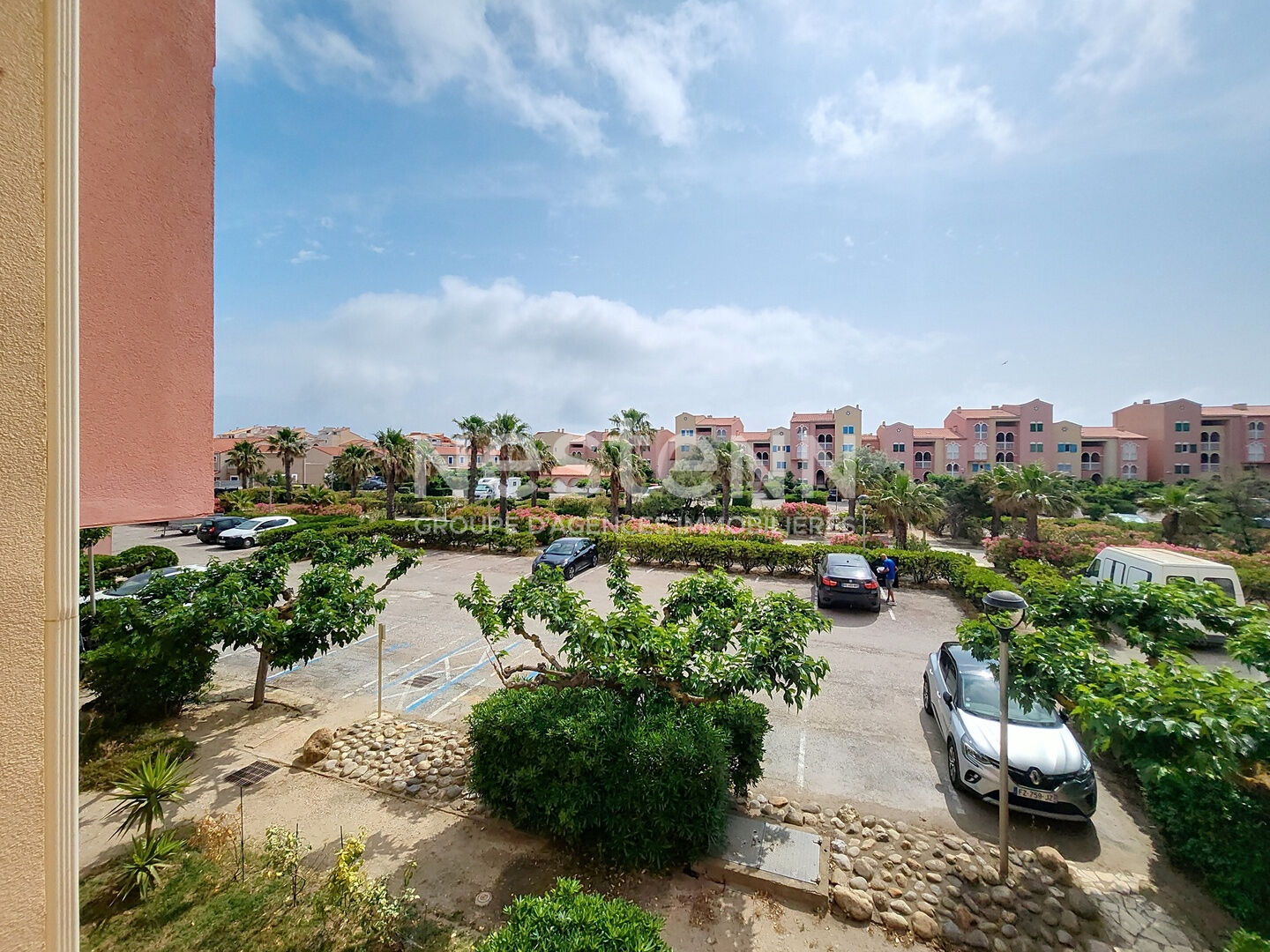 Le Barcarès - A VENDRE Appartement T1 cabine dans résidence sécurisée avec parking et piscine