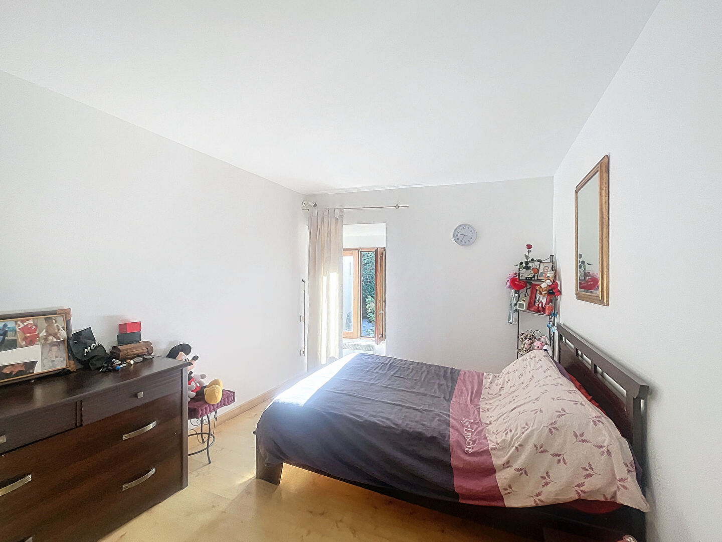 À vendre : Charmante maison de village mitoyenne à Ucciani, 90 m² environ, 3 chambres