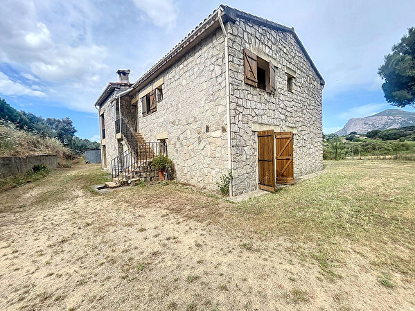 Vente maison à Afa (20167)