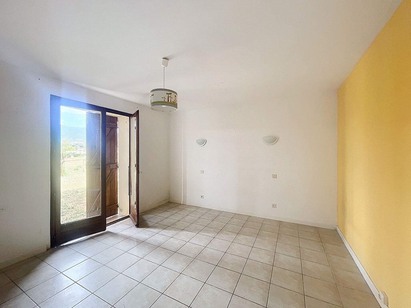 Maison Plaine de  Peri 8 pièces 216 m2