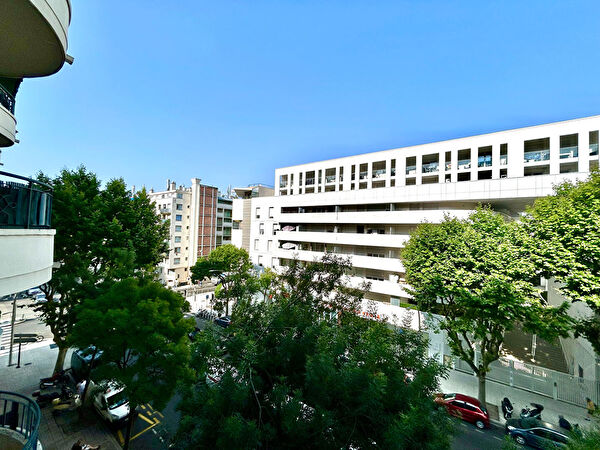 Vente par agence immobiliere à Peille (06440)