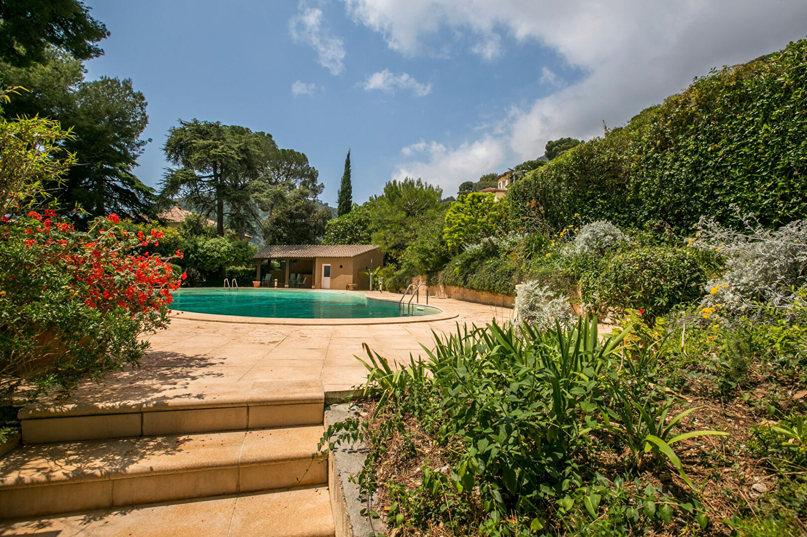 Villa  Eze Bord de Mer (06360)  - Résidence sécurisée, Piscine, Tennis  - Villa  3 pièces 75 m2