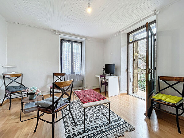 Vente par agence immobiliere à Annecy (74000)