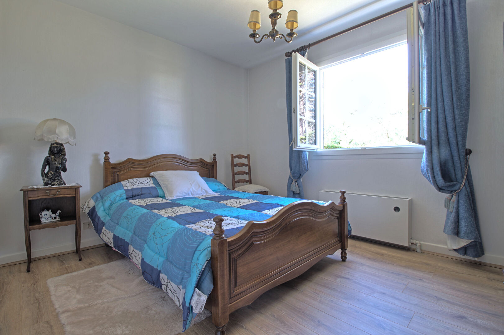 LE PASSAGE - Maison à vendre avec 3 chambres, garage et jardin.
