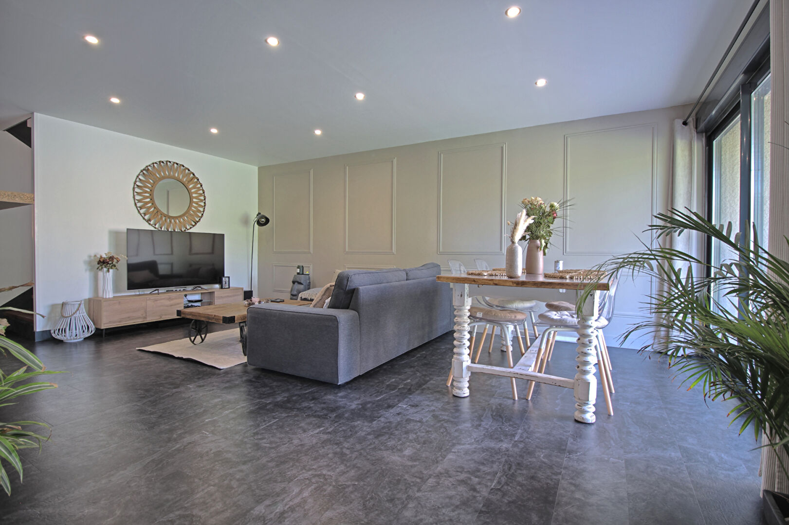 LE PASSAGE - Maison avec 2 chambres, garage et jardin