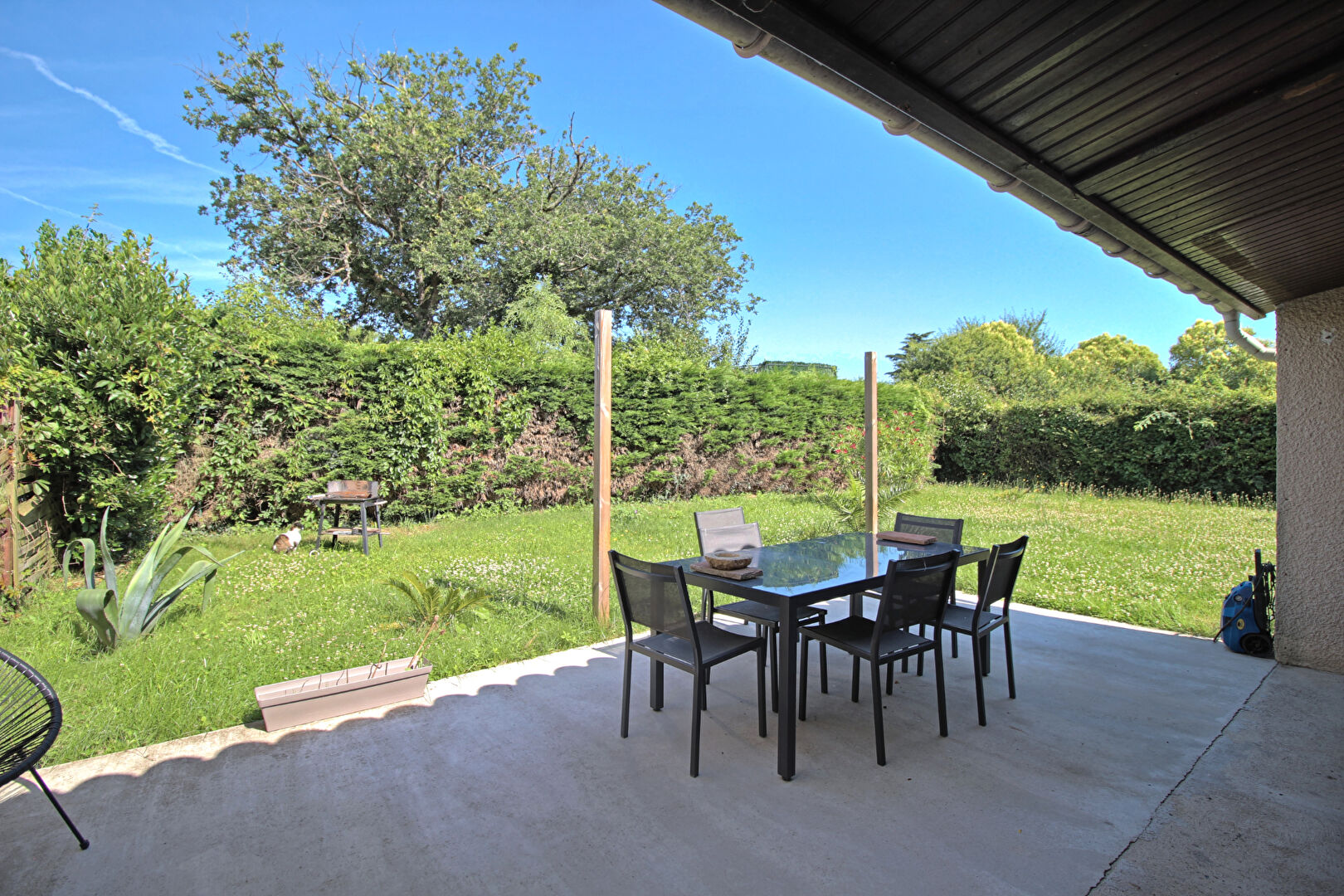 LE PASSAGE - Maison avec 2 chambres, garage et jardin