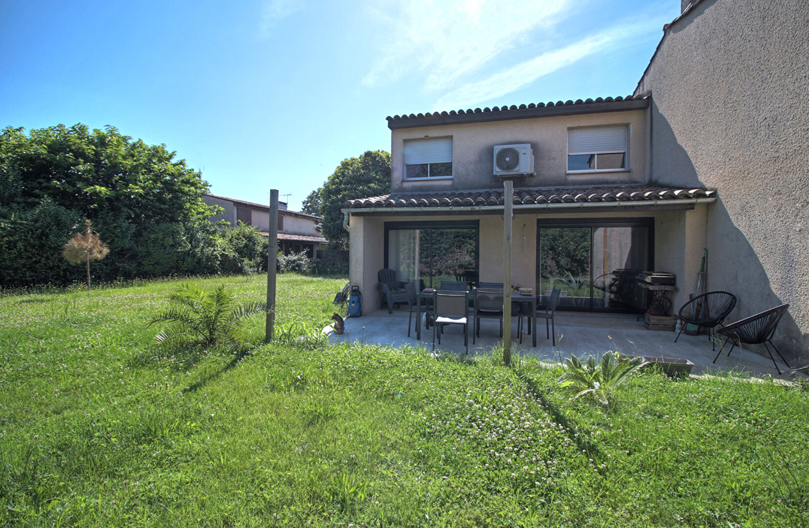 LE PASSAGE - Maison avec 2 chambres, garage et jardin