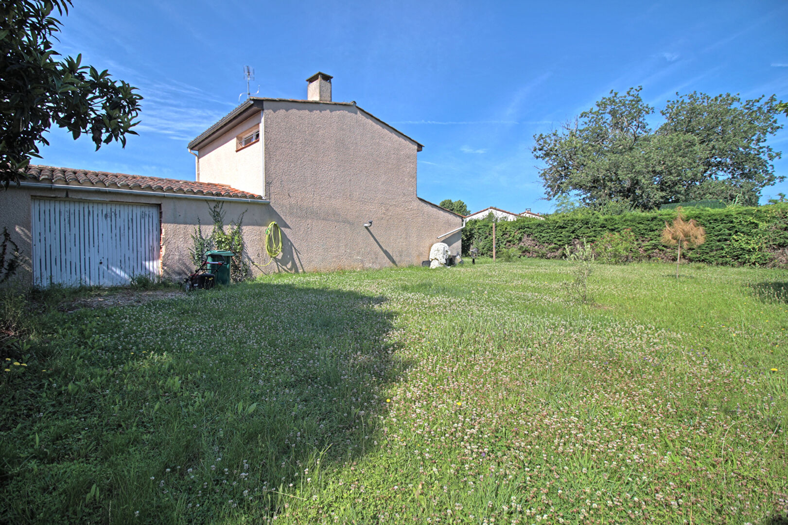 LE PASSAGE - Maison avec 2 chambres, garage et jardin