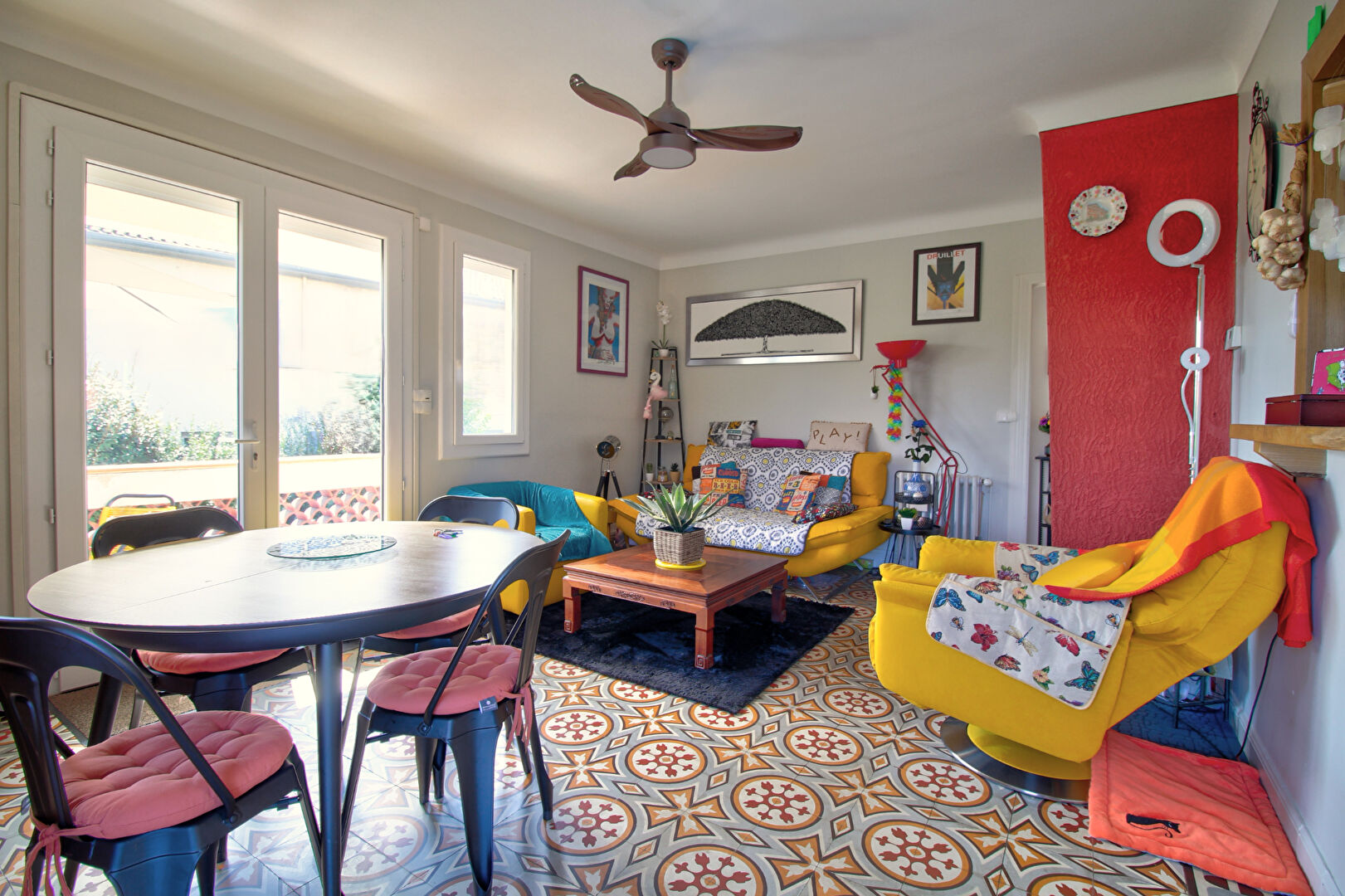 LE PASSAGE - Maison individuelle de 85m² avec 2 chambres, abri voiture, sous-sol et jardin.