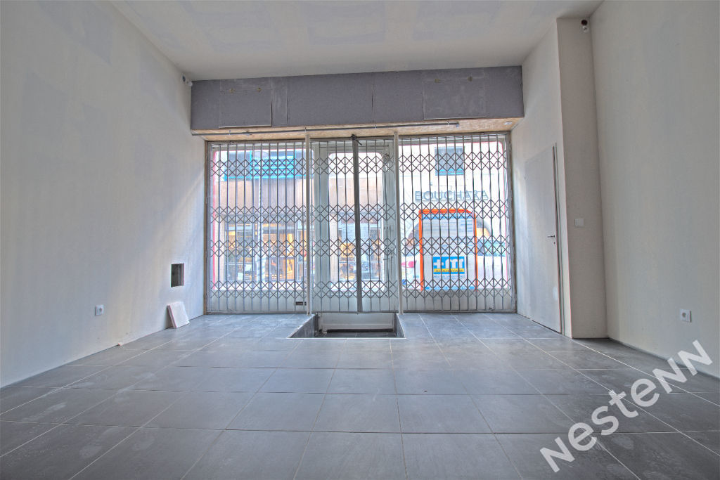 AGEN HYPER CENTRE - LOCAL COMMERCIAL 77m²