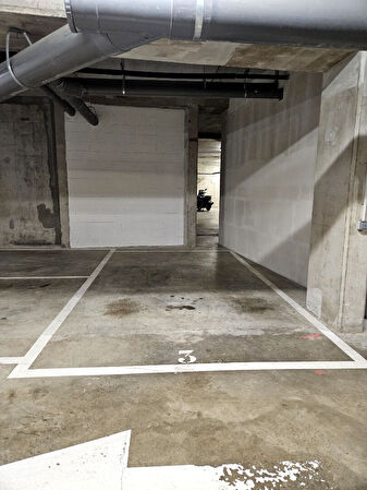 Location garage-parking à Bourg la reine (92340)