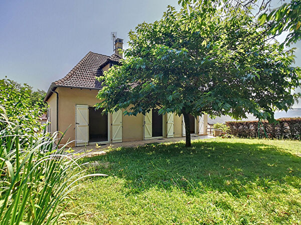 Vente par agence immobiliere à Temple laguyon (24390)