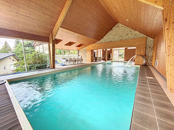 Vente par agence immobiliere à Clermont ferrand (63000)