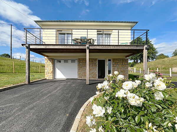 Vente par agence immobiliere à Lanouaille (24270)