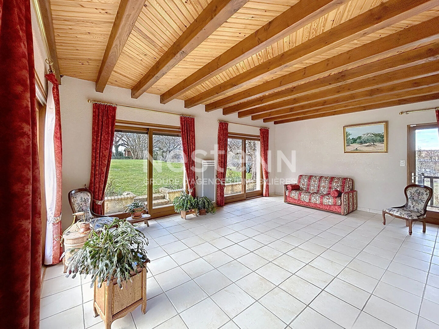 Maison à Vendre - vue dégagée - beaux volumes