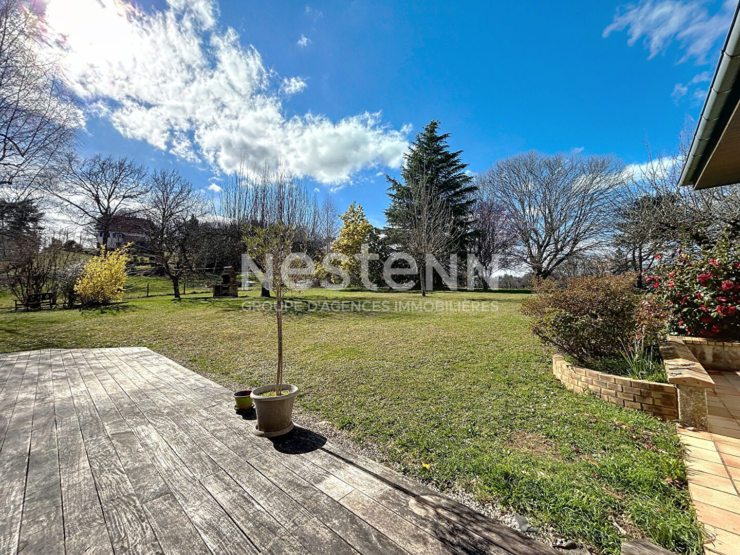 Maison à Vendre - vue dégagée - beaux volumes