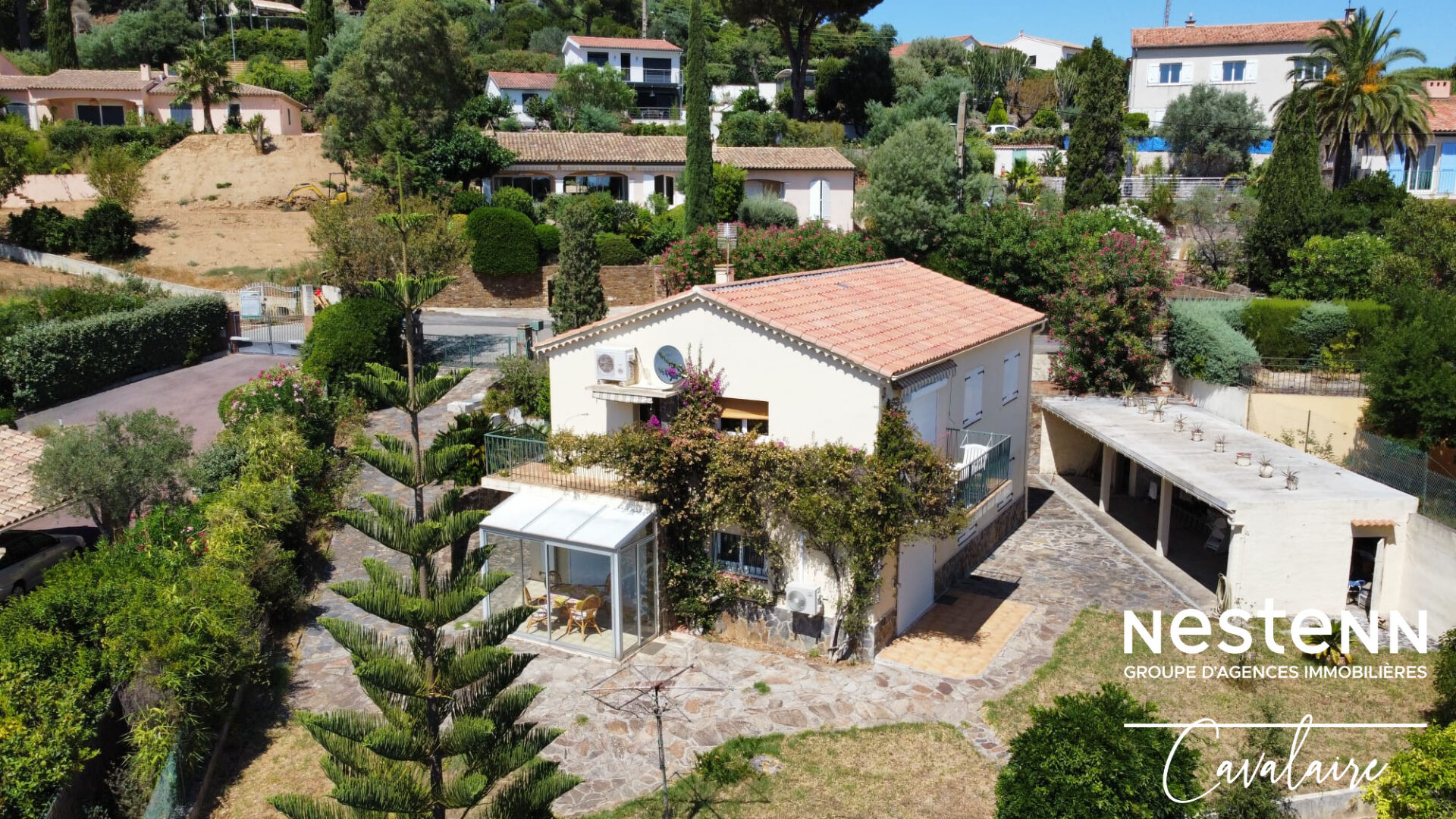 Maison climatisée avec grand potentiel à Cavalaire, à 20 minutes à pied des plages !