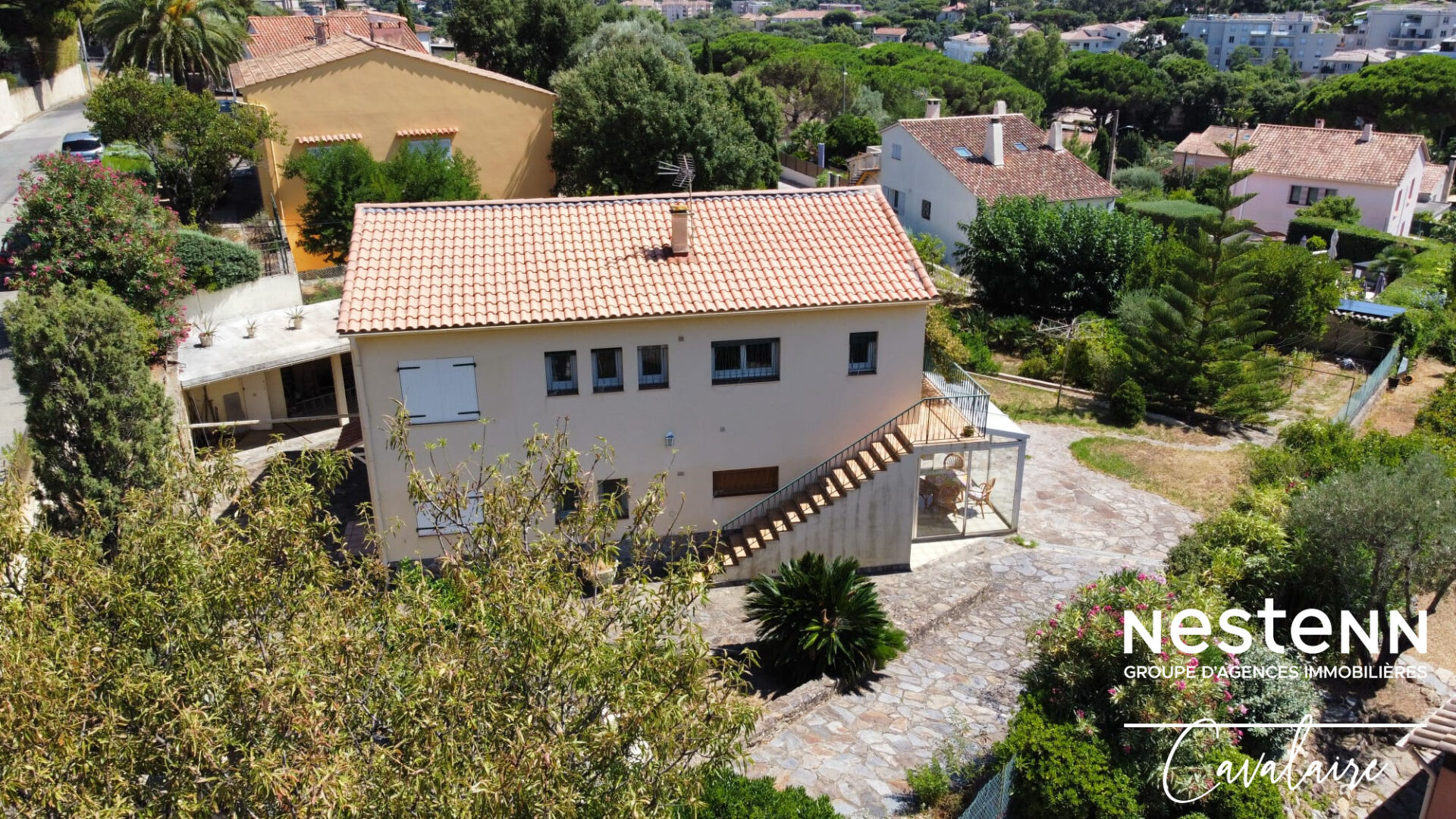 Maison climatisée avec grand potentiel à Cavalaire, à 20 minutes à pied des plages !