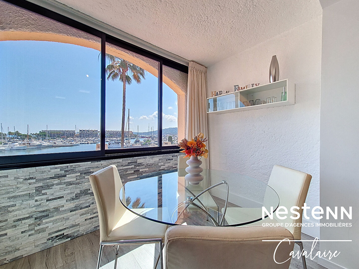 Appartement refait à neuf de type 2 pièces aux Marines de Cogolin, avec accès plages, piscine et tennis